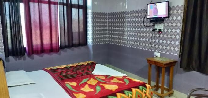 Hotel Vishal Palace Unnao Экстерьер фото